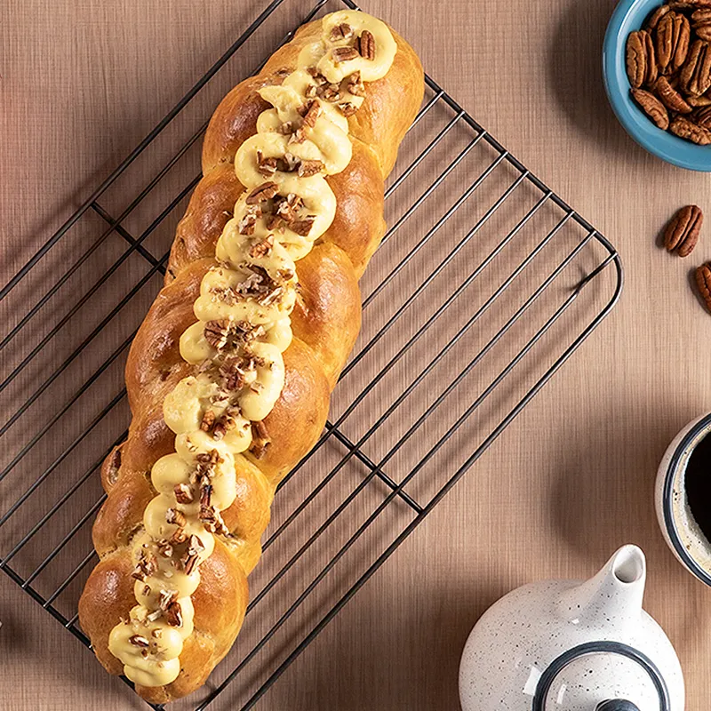 Pan de nuez con Crema Pastelera